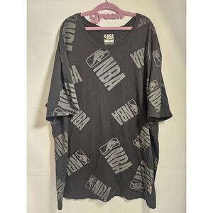 NBA Men's Black NBA Basketball Logo Pattern Short Sleeve Black Shirt Size 2X